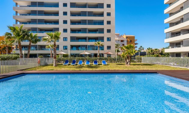 Resale - Apartment / flat -
Orihuela Costa - Punta Prima
