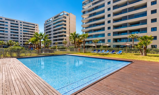 Resale - Apartment / flat -
Orihuela Costa - Punta Prima