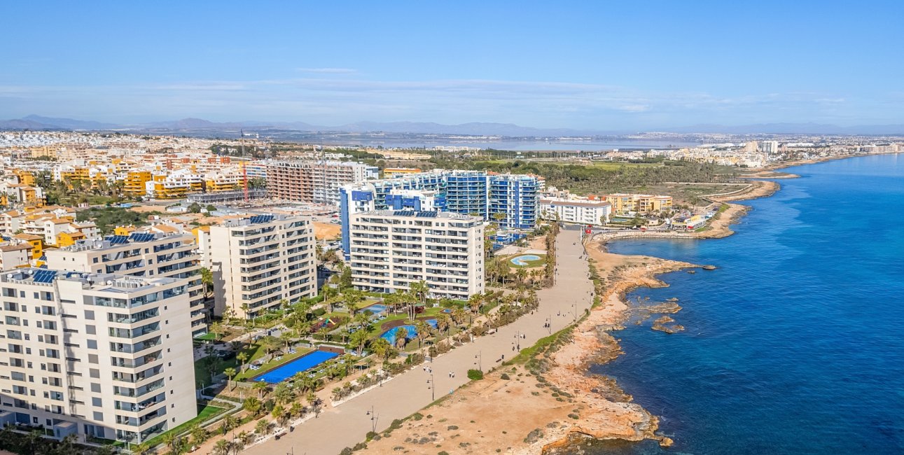 Resale - Apartment / flat -
Orihuela Costa - Punta Prima