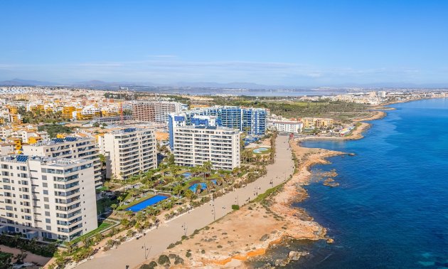 Resale - Apartment / flat -
Orihuela Costa - Punta Prima
