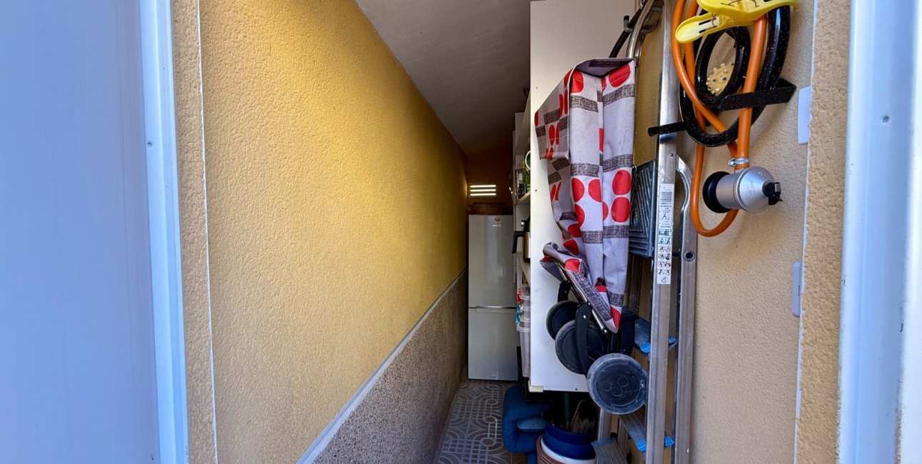 Resale - Villa -
Orihuela Costa - Villamartín