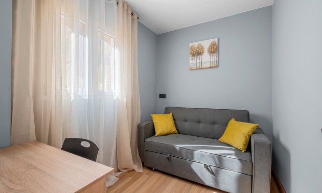 Reventa - Apartamento / piso -
San Miguel de Salinas - Orihuela Costa