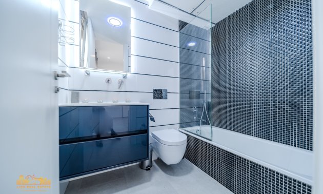 Resale - Villa -
Orihuela Costa - Villamartín