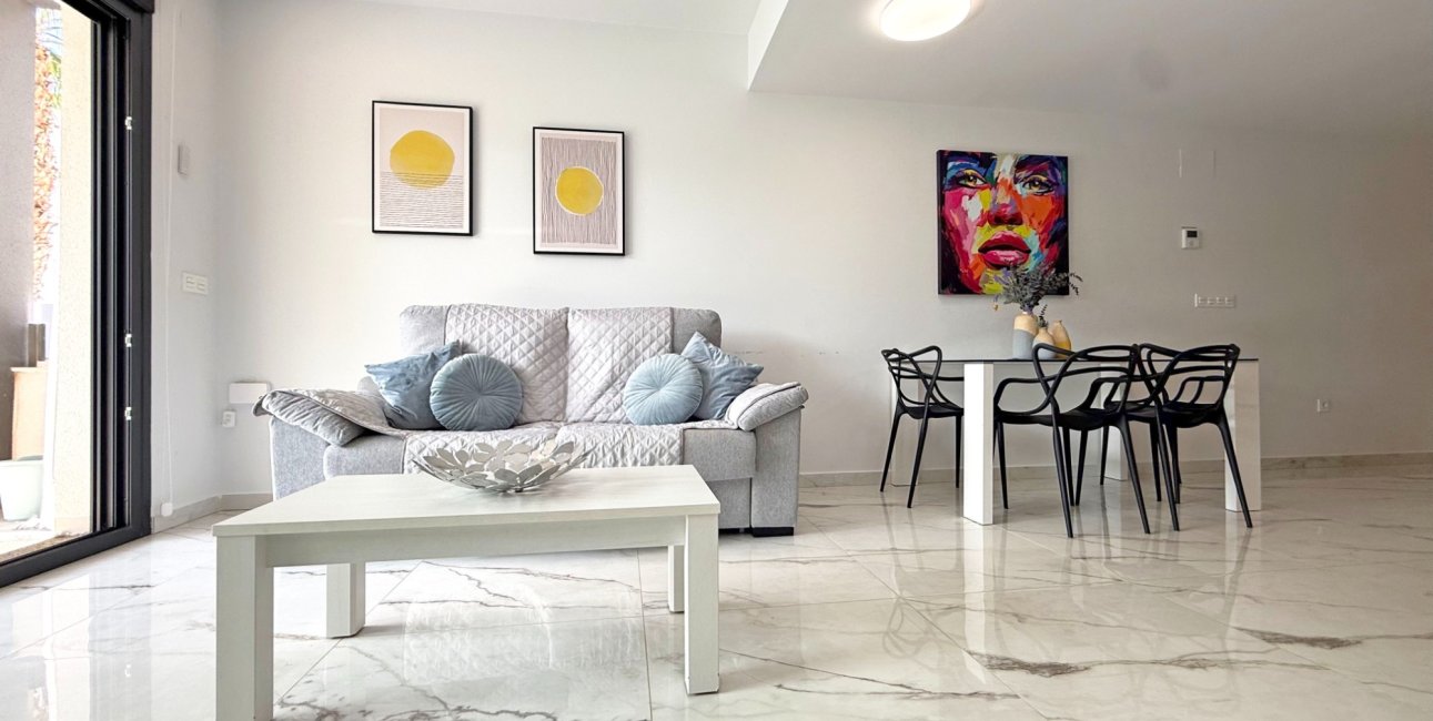 Rynek wtórny - Mieszkanie  -
Orihuela Costa - Los Altos