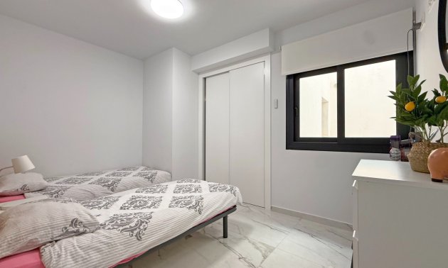 Rynek wtórny - Mieszkanie  -
Orihuela Costa - Los Altos