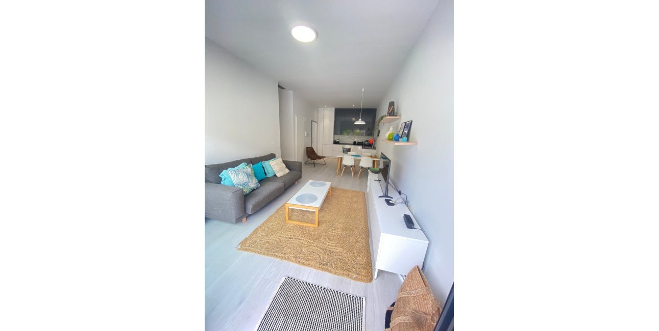 Resale - Apartment / flat -
Orihuela Costa - Villamartín