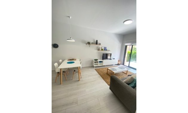 Resale - Apartment / flat -
Orihuela Costa - Villamartín