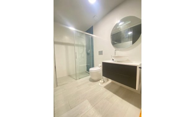 Resale - Apartment / flat -
Orihuela Costa - Villamartín