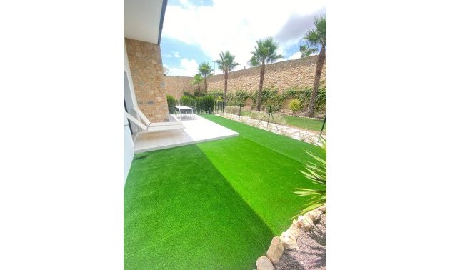 Resale - Apartment / flat -
Orihuela Costa - Villamartín