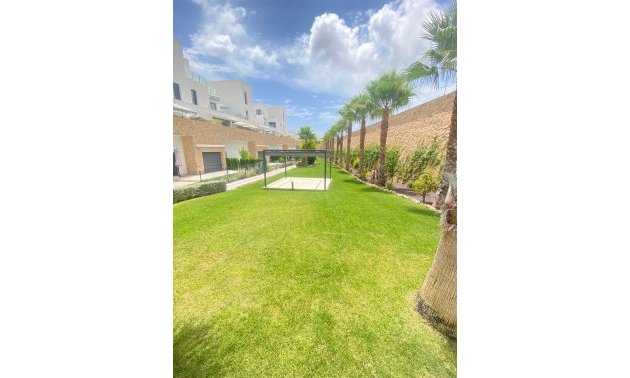 Resale - Apartment / flat -
Orihuela Costa - Villamartín