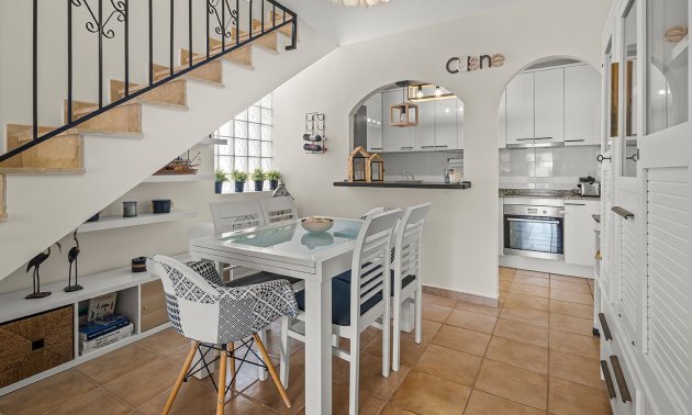 Resale - Villa -
Pilar de la Horadada - Pueblo Latino