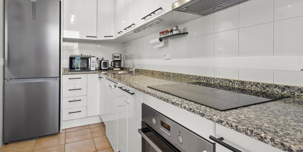 Resale - Villa -
Pilar de la Horadada - Pueblo Latino