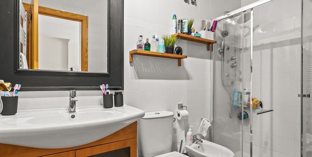 Resale - Villa -
Pilar de la Horadada - Pueblo Latino