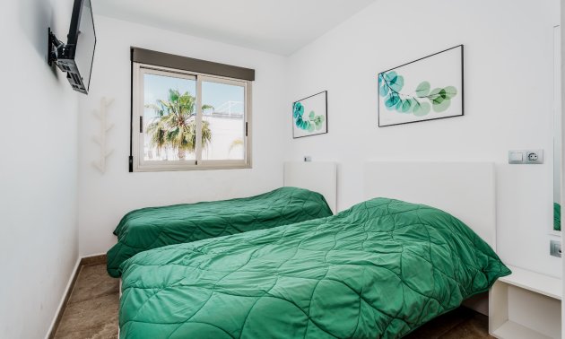 Reventa - Apartamento / piso -
Pilar de la Horadada - Torre de la Horadada