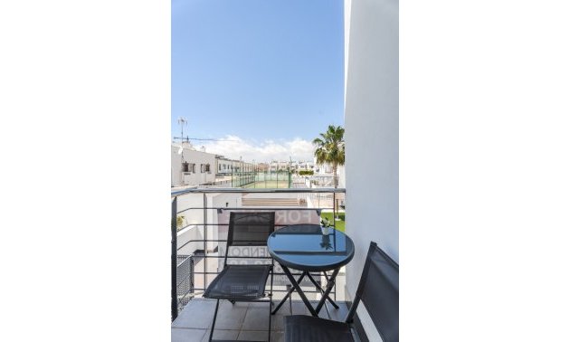 Reventa - Apartamento / piso -
Pilar de la Horadada - Torre de la Horadada