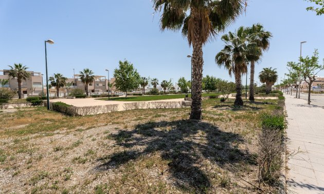 Reventa - Apartamento / piso -
Pilar de la Horadada - Torre de la Horadada