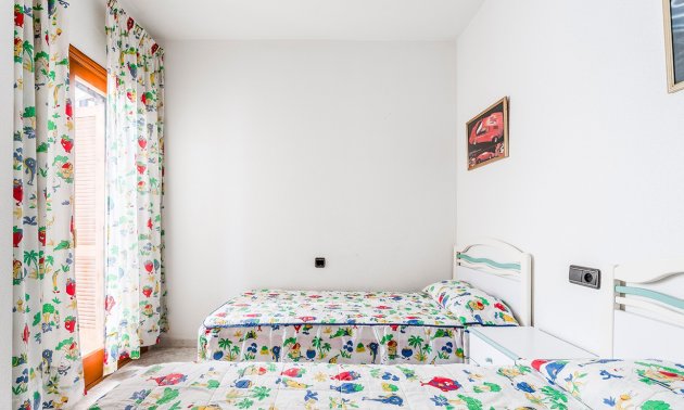 Resale - Townhouse -
Orihuela Costa - Playa Flamenca