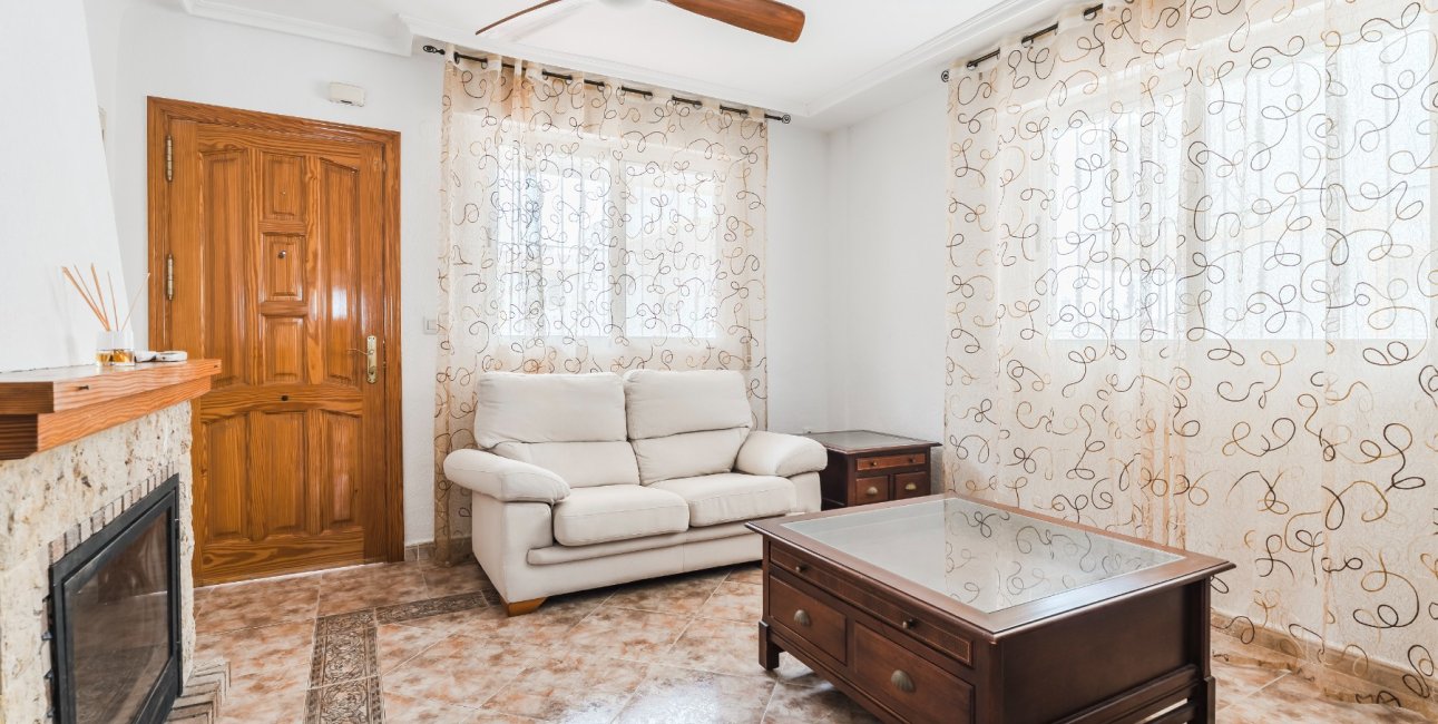 Resale - Townhouse -
Orihuela Costa - Los Altos