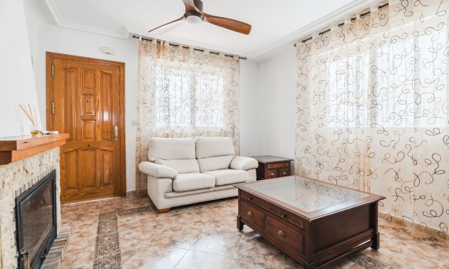 Resale - Townhouse -
Orihuela Costa - Los Altos