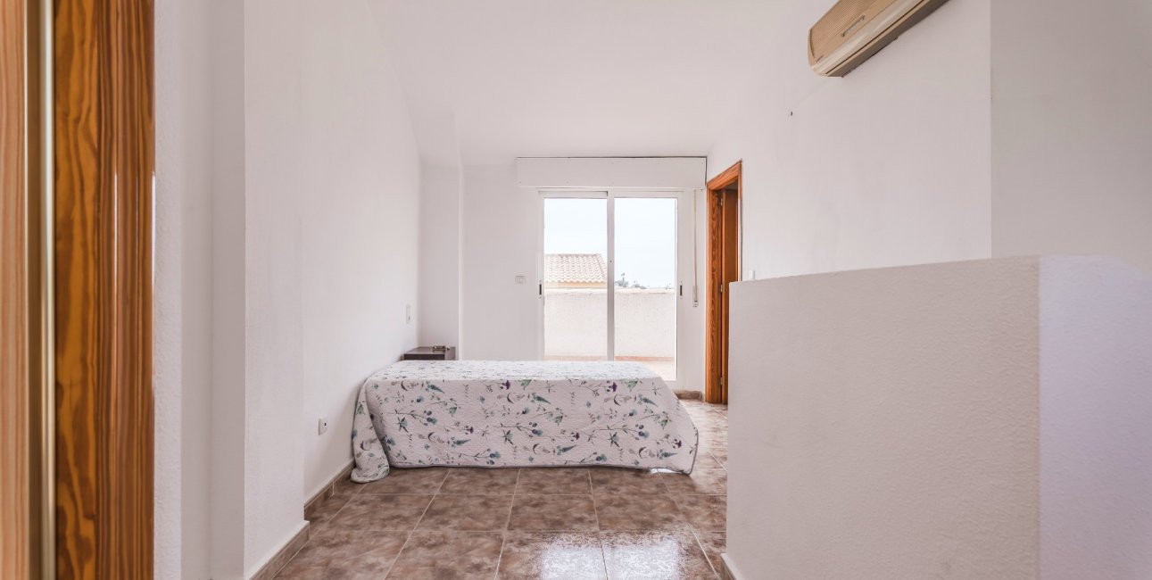 Resale - Townhouse -
Orihuela Costa - Los Altos