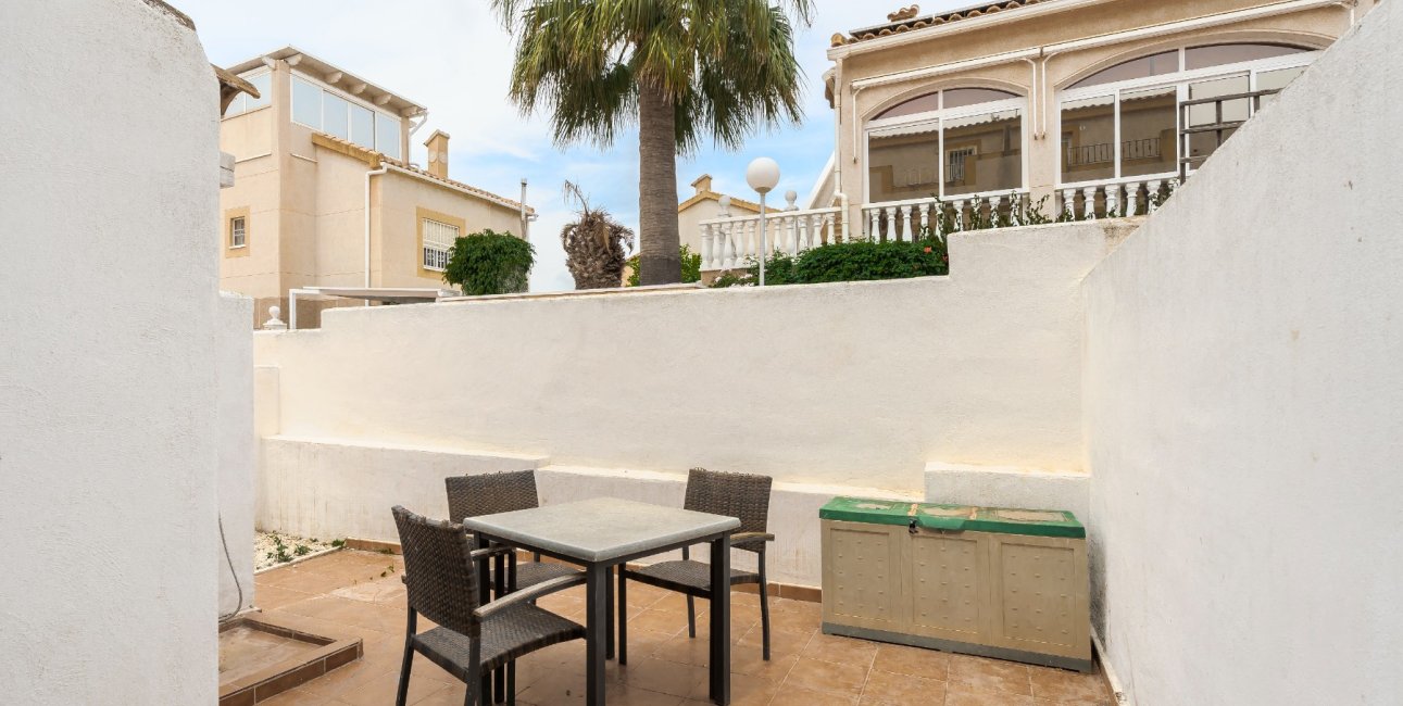 Resale - Townhouse -
Orihuela Costa - Los Altos