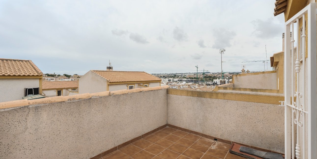 Resale - Townhouse -
Orihuela Costa - Los Altos
