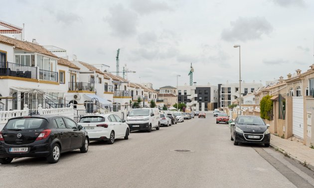 Resale - Townhouse -
Orihuela Costa - Los Altos