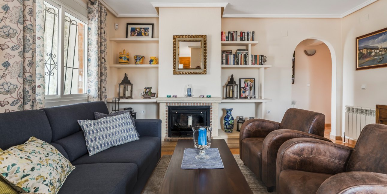 Reventa - Villa -
Gran Alacant - Monte y Mar