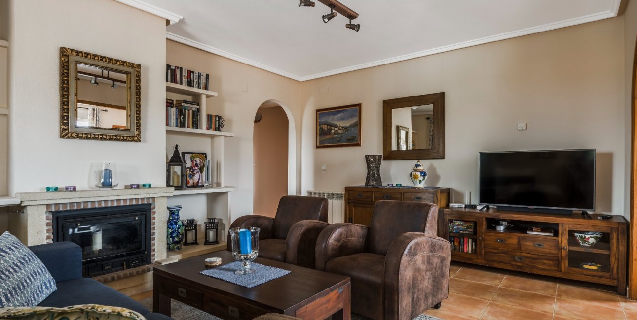 Reventa - Villa -
Gran Alacant - Monte y Mar