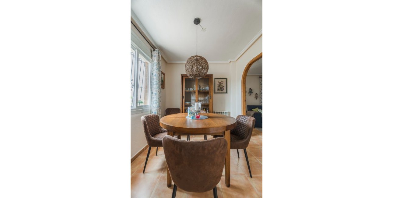 Reventa - Villa -
Gran Alacant - Monte y Mar