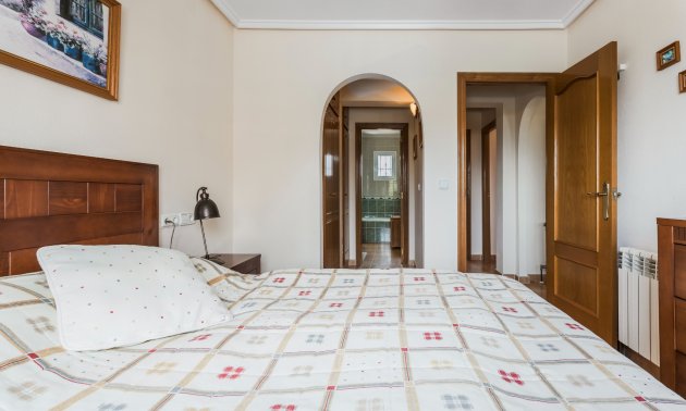 Reventa - Villa -
Gran Alacant - Monte y Mar