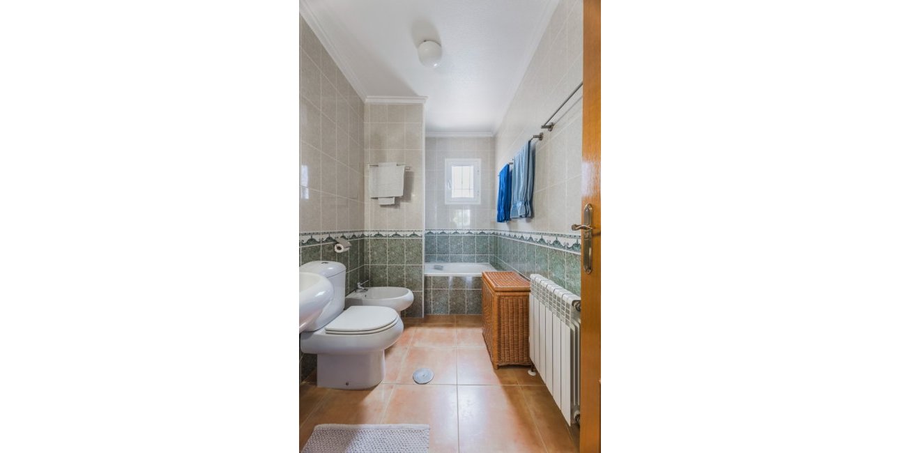 Reventa - Villa -
Gran Alacant - Monte y Mar