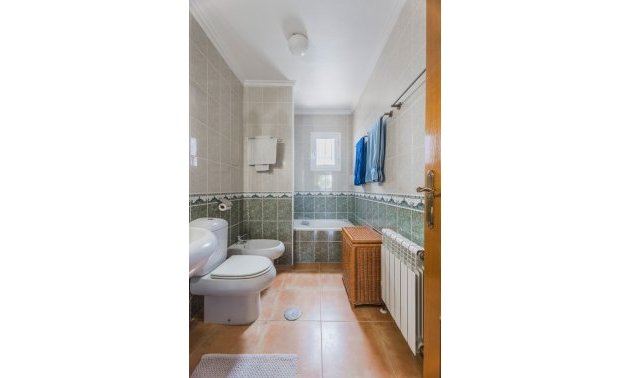 Reventa - Villa -
Gran Alacant - Monte y Mar