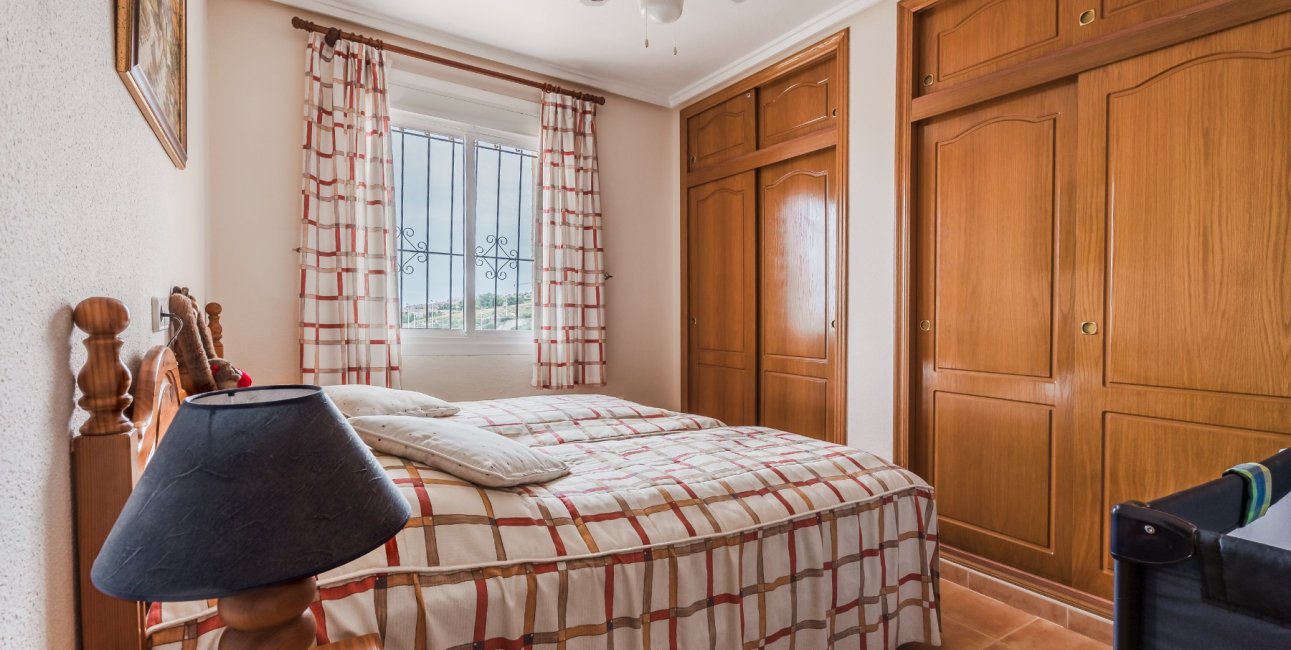 Reventa - Villa -
Gran Alacant - Monte y Mar