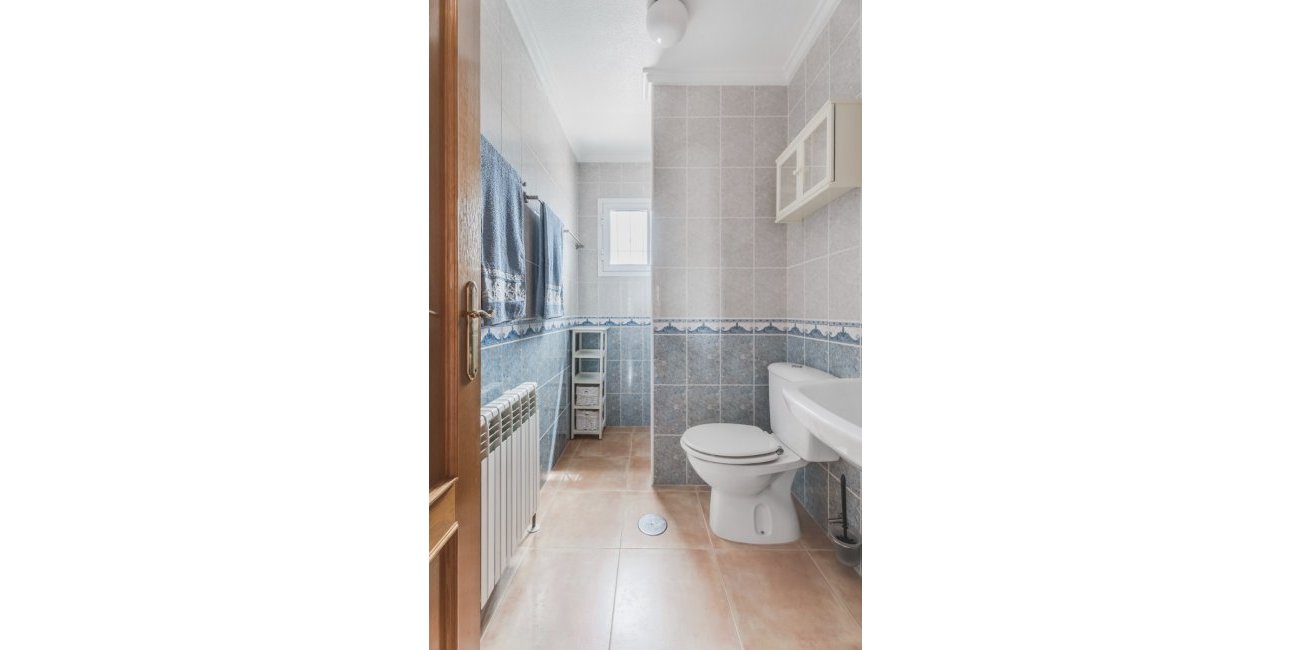 Reventa - Villa -
Gran Alacant - Monte y Mar