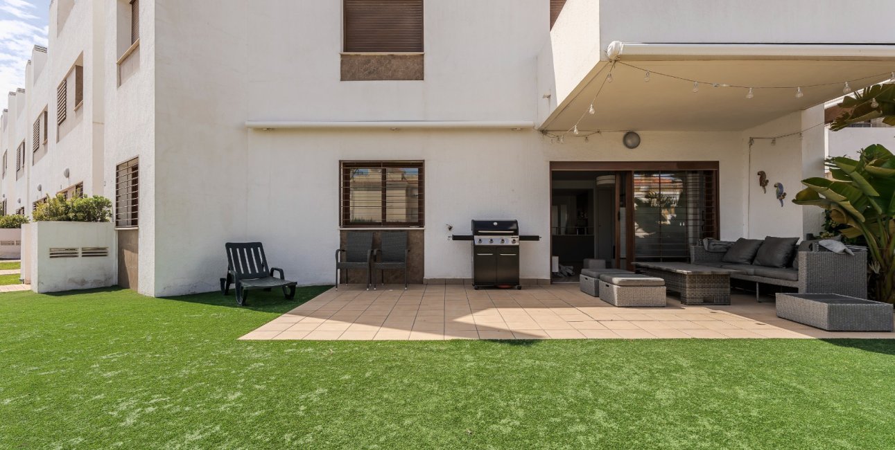 Resale - Apartment / flat -
Orihuela Costa - La Zenia