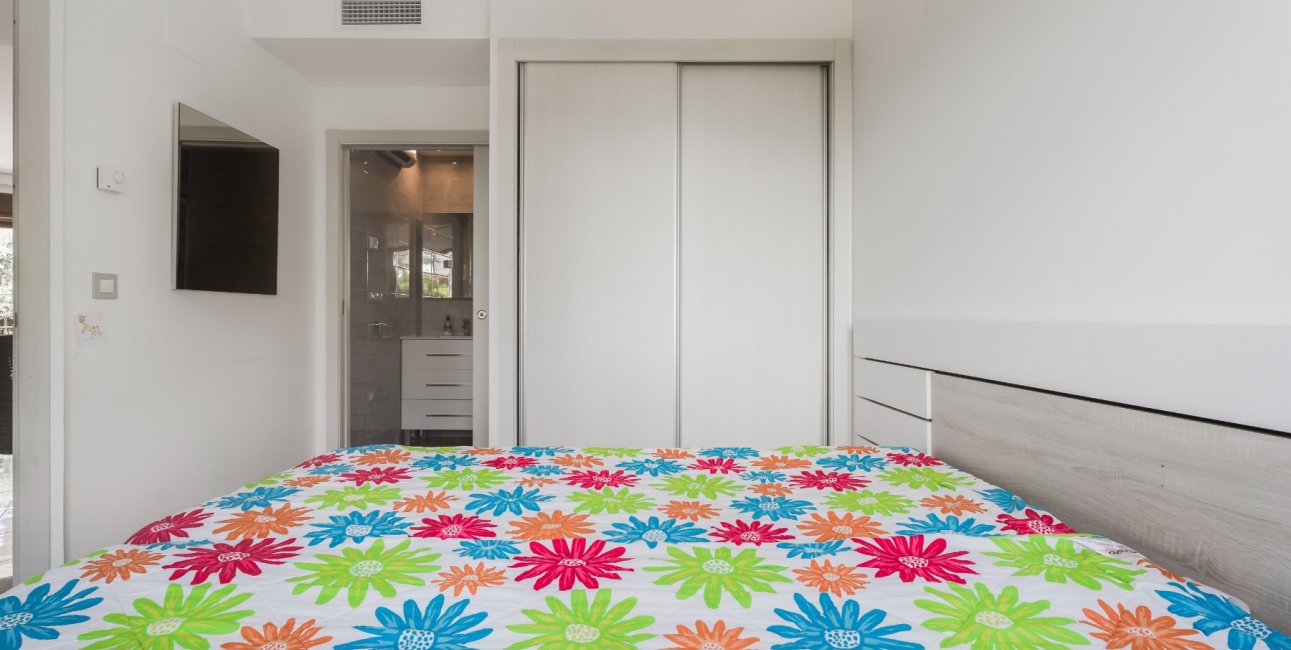 Resale - Apartment / flat -
Orihuela Costa - La Zenia