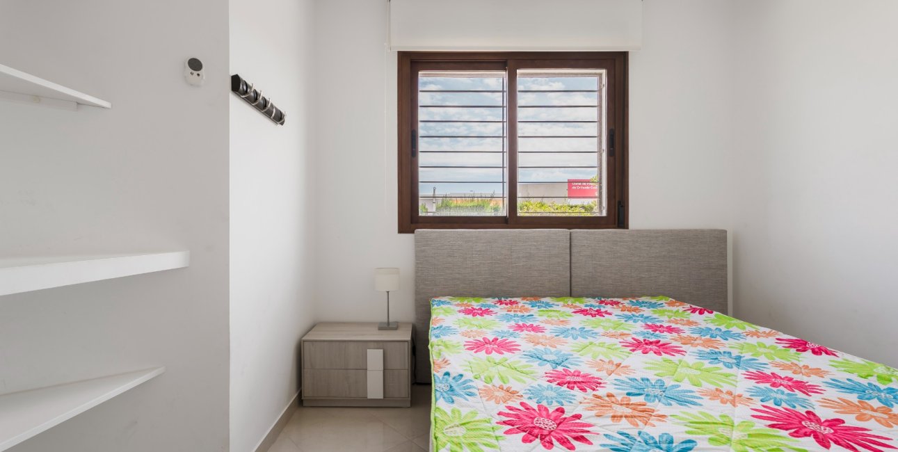 Resale - Apartment / flat -
Orihuela Costa - La Zenia