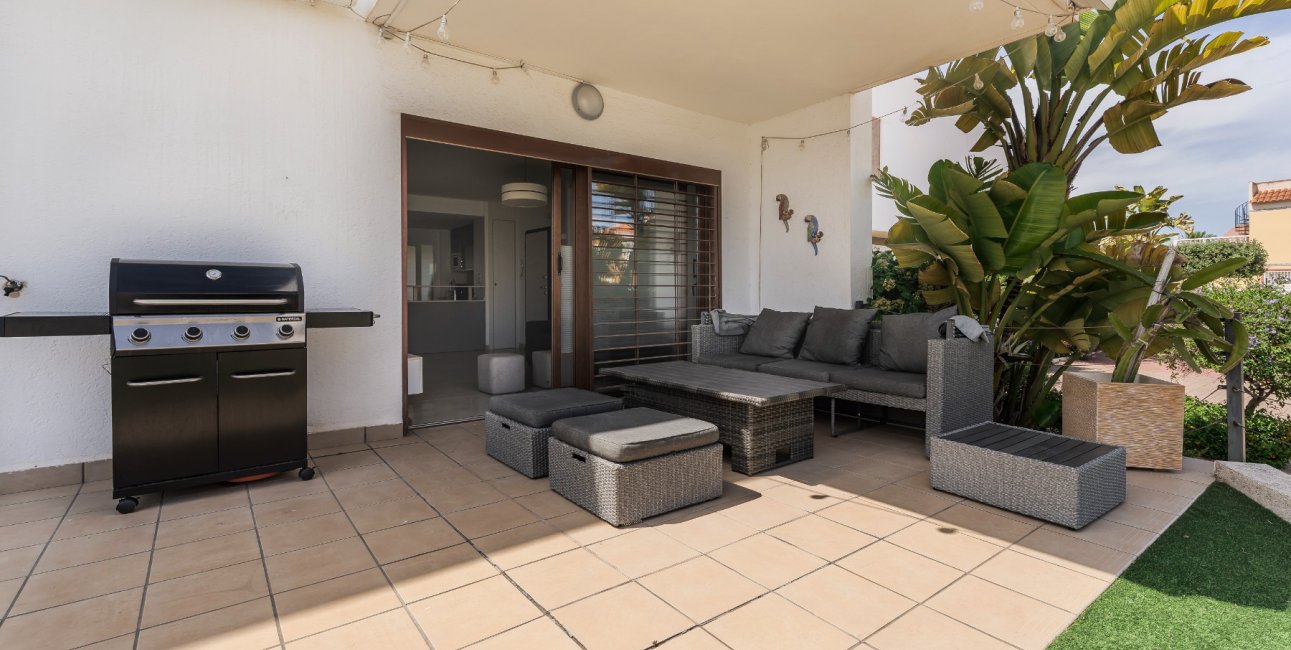 Resale - Apartment / flat -
Orihuela Costa - La Zenia