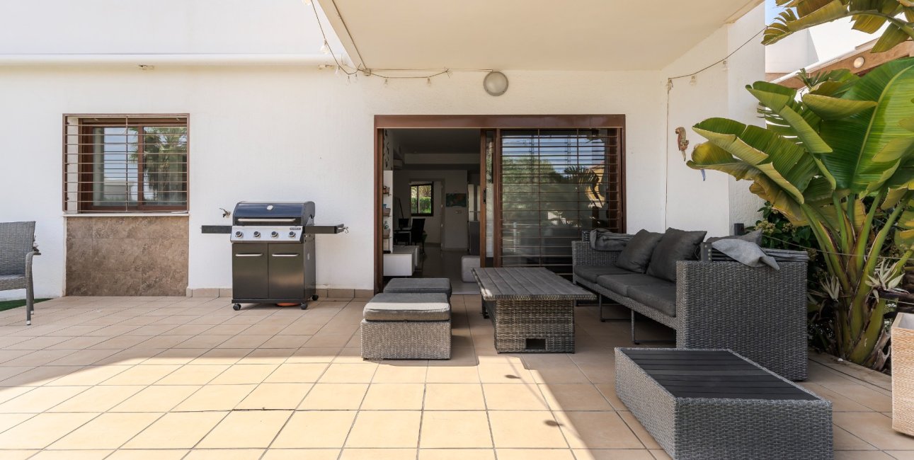 Resale - Apartment / flat -
Orihuela Costa - La Zenia