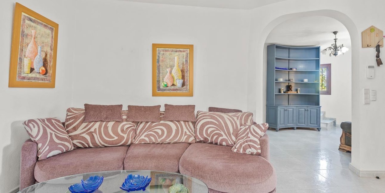 Resale - Villa -
Orihuela Costa - Res. Las Filipinas