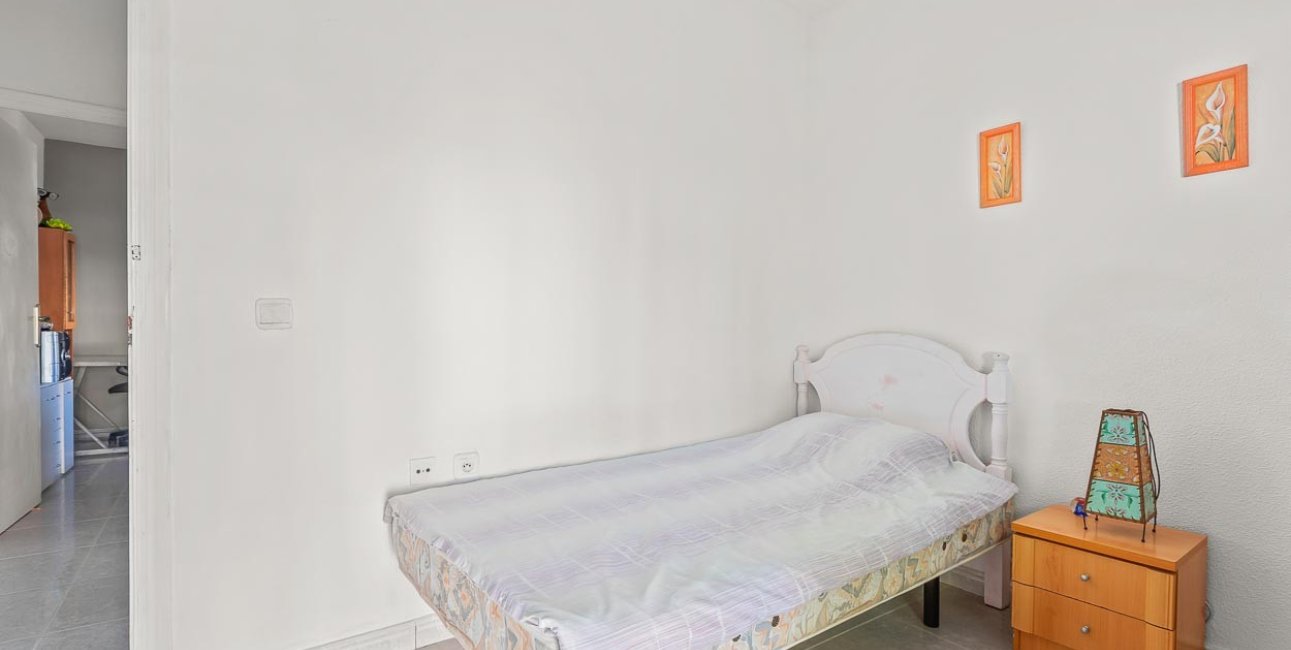 Resale - Villa -
Orihuela Costa - Res. Las Filipinas