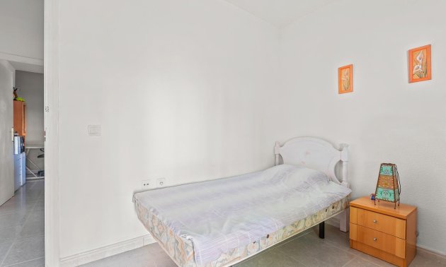 Resale - Villa -
Orihuela Costa - Res. Las Filipinas