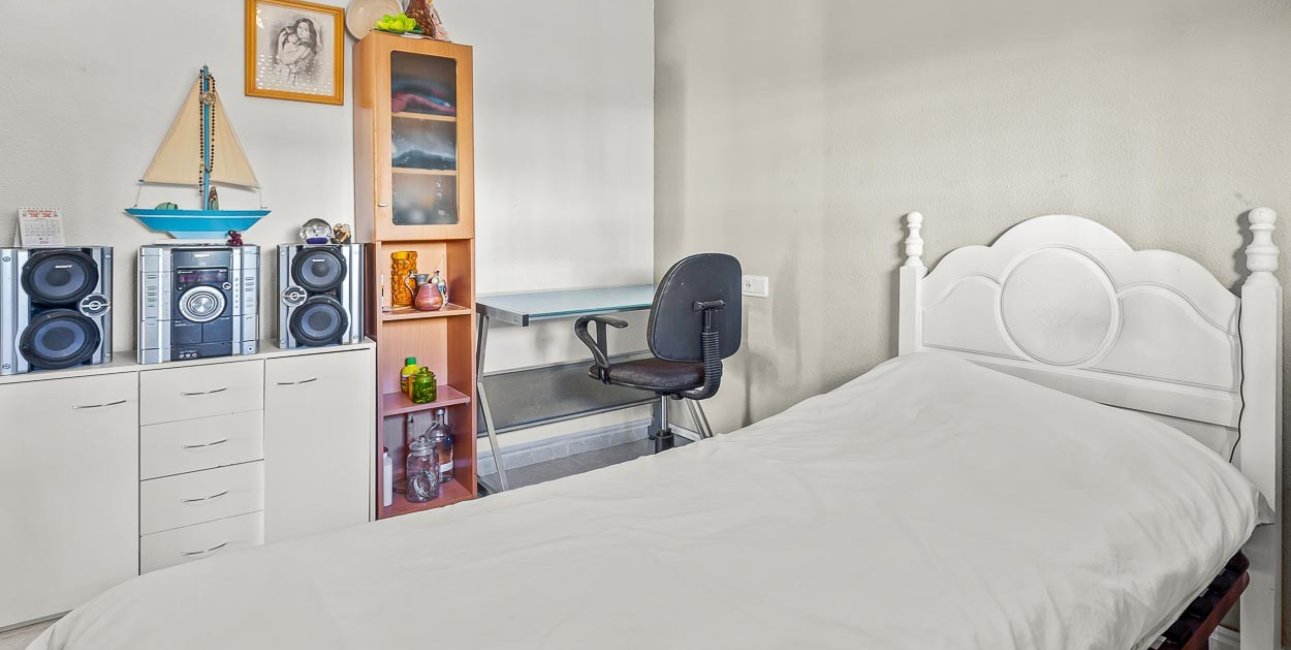 Resale - Villa -
Orihuela Costa - Res. Las Filipinas