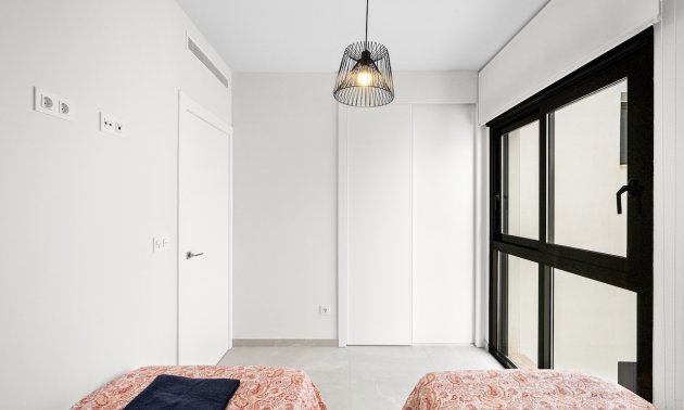 Resale - Apartment / flat -
Torrevieja - Playa del Cura