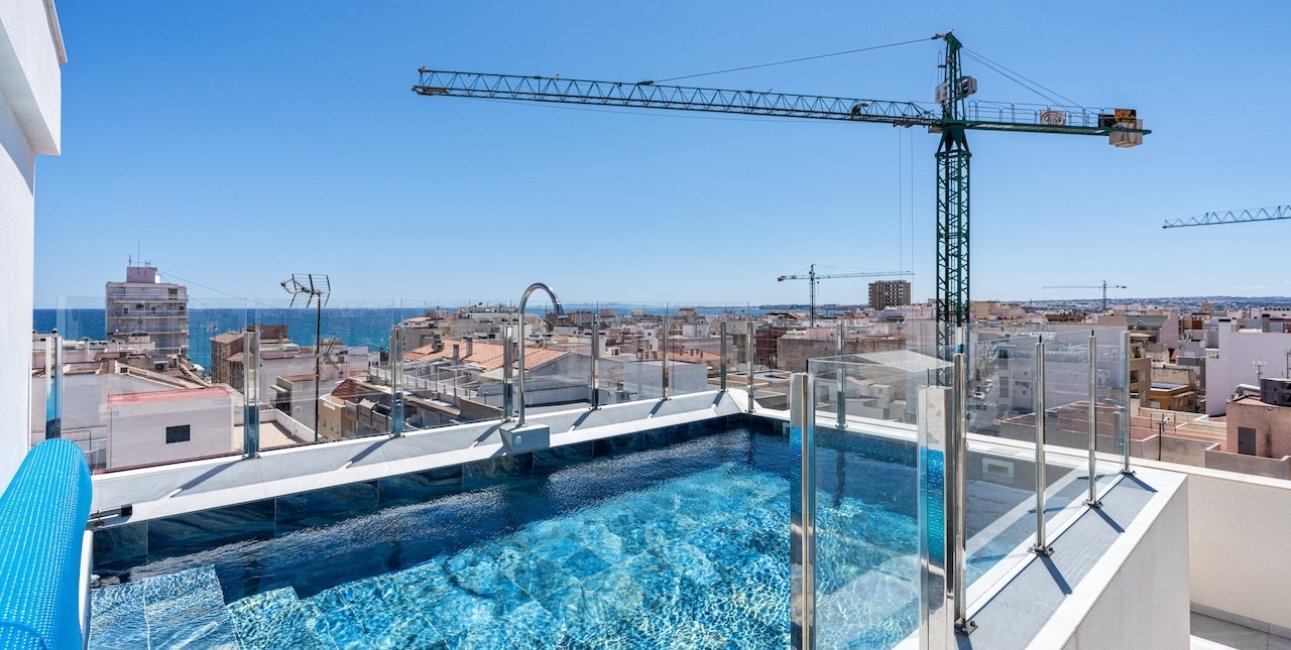 Resale - Apartment / flat -
Torrevieja - Playa del Cura