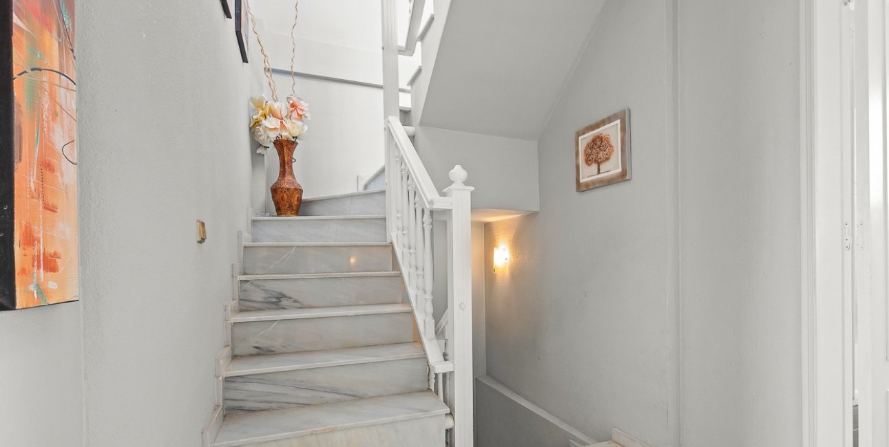 Reventa - Villa -
Orihuela Costa - Playa Flamenca