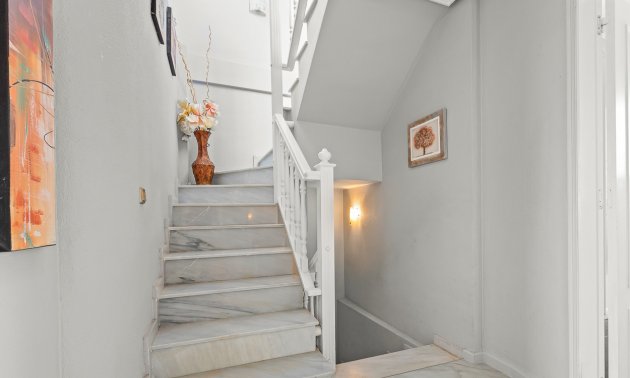 Reventa - Villa -
Orihuela Costa - Playa Flamenca