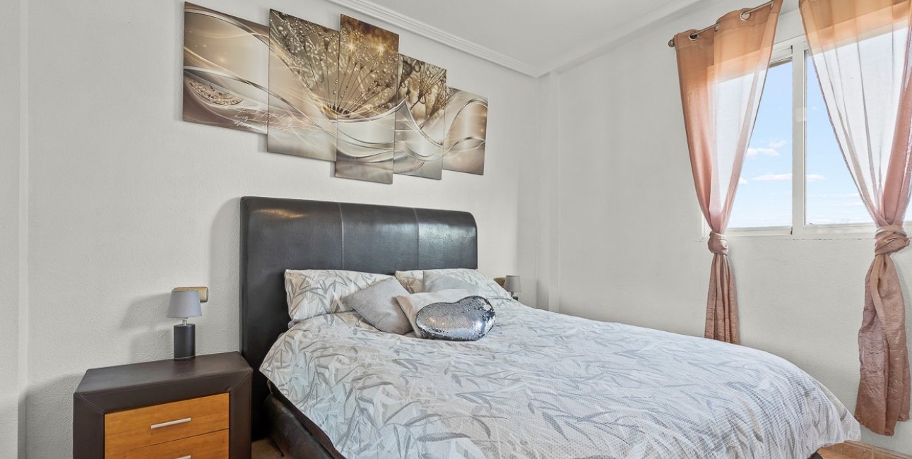 Reventa - Villa -
Orihuela Costa - Playa Flamenca