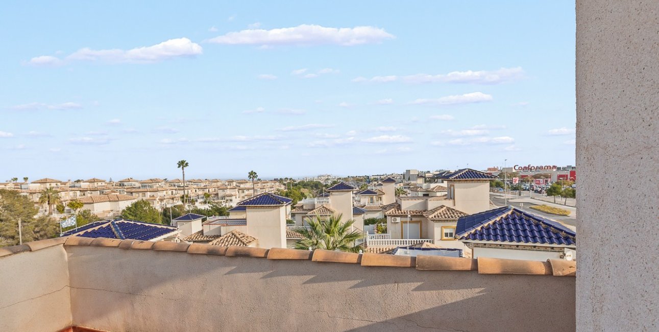 Reventa - Villa -
Orihuela Costa - Playa Flamenca